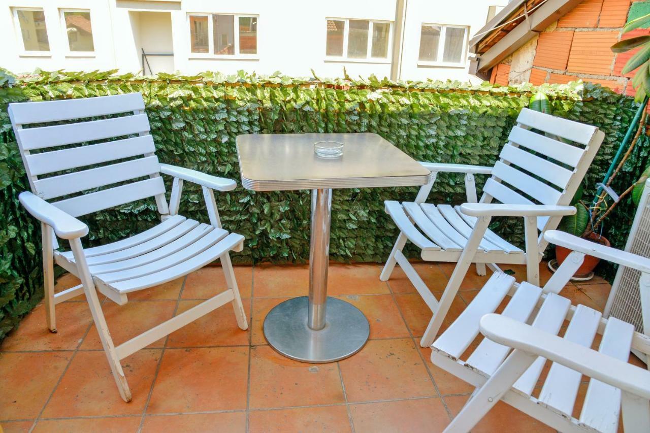 Tomas Apartments Szkopje Kültér fotó