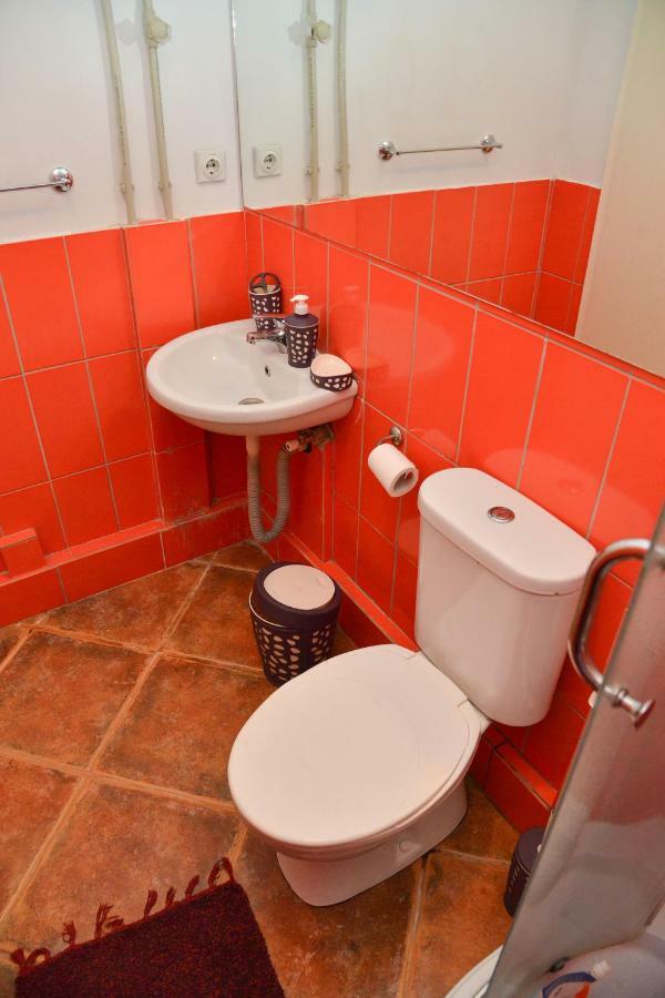 Tomas Apartments Szkopje Kültér fotó