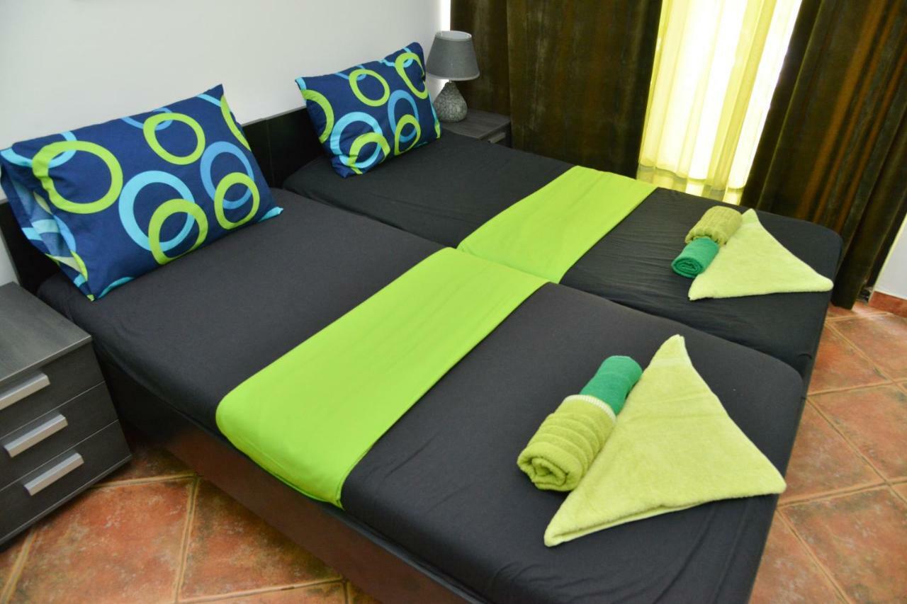 Tomas Apartments Szkopje Kültér fotó