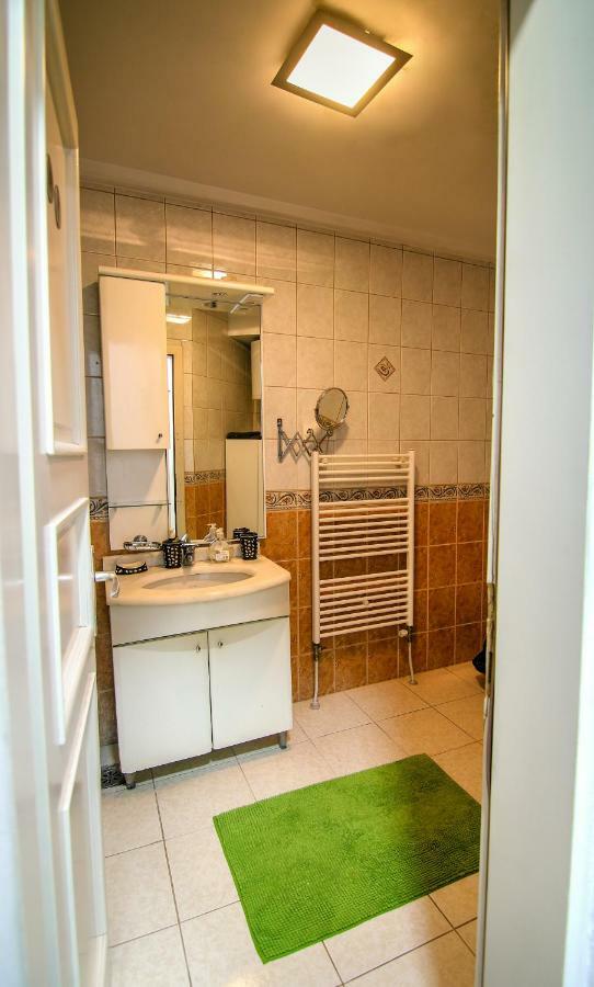 Tomas Apartments Szkopje Kültér fotó